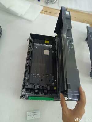 Podwójna kaseta do recyklingu gotówki Hitachi UR-T z automatycznym zliczaniem banknotów i dużą pojemnością gotówki do bankomatu SR7500