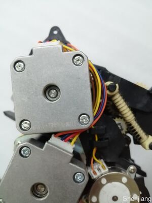 Diebold Nixdorf DN200/250/450 Jednostka kolektorów modułów wejściowych i wyjściowych IOC ATM część 01750295447 1750295447