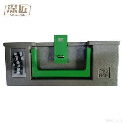 2040000217 NCR Zamknięty zbiornik do czyszczenia pokrywający z blokadą i uchwytem Części maszyny do bankomatu NCR S1 Kaseta odrzucona 4450693308 445-0693308